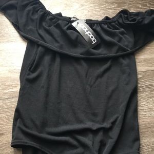 Boo hoo body suit. Black.